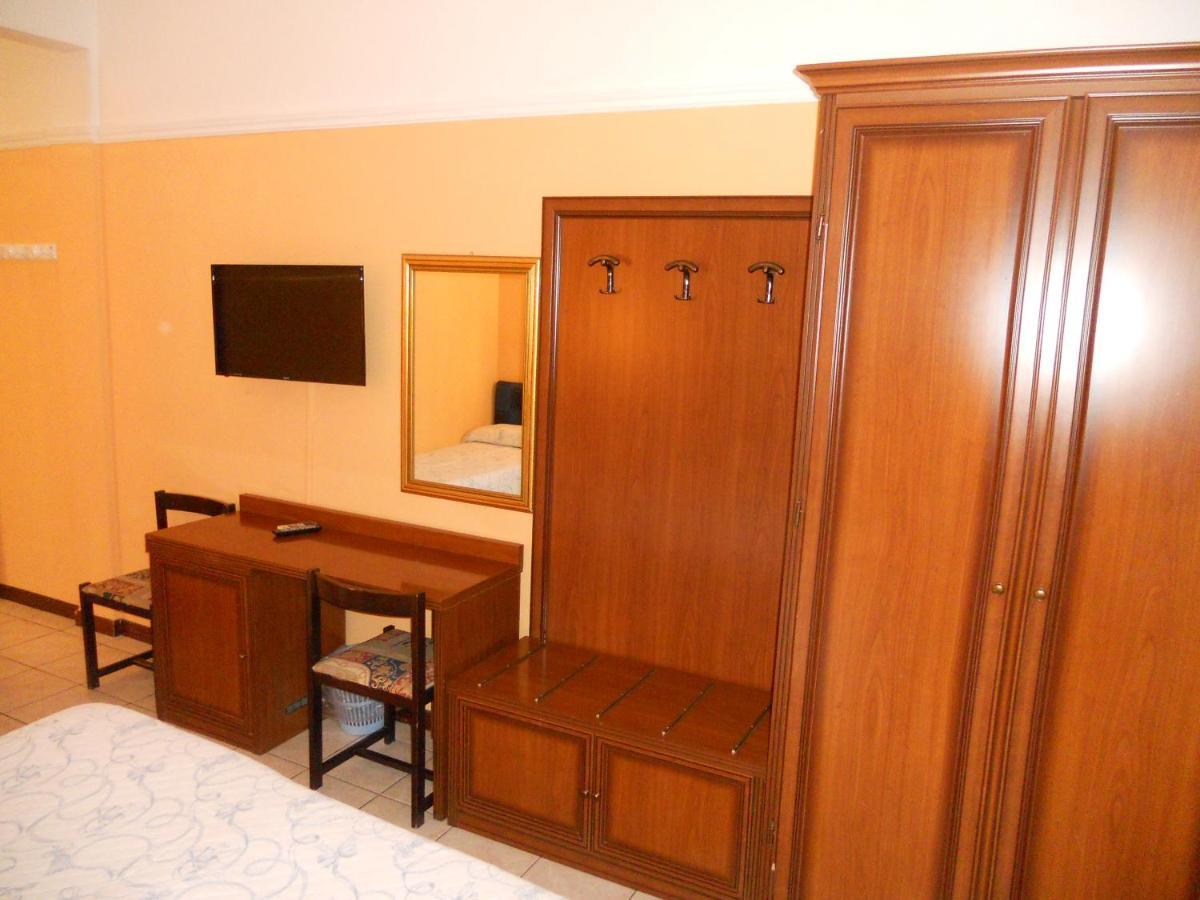 Hotel Salus Montecatini Terme Exterior photo