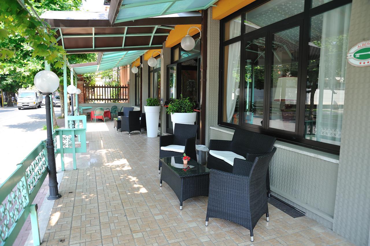 Hotel Salus Montecatini Terme Exterior photo